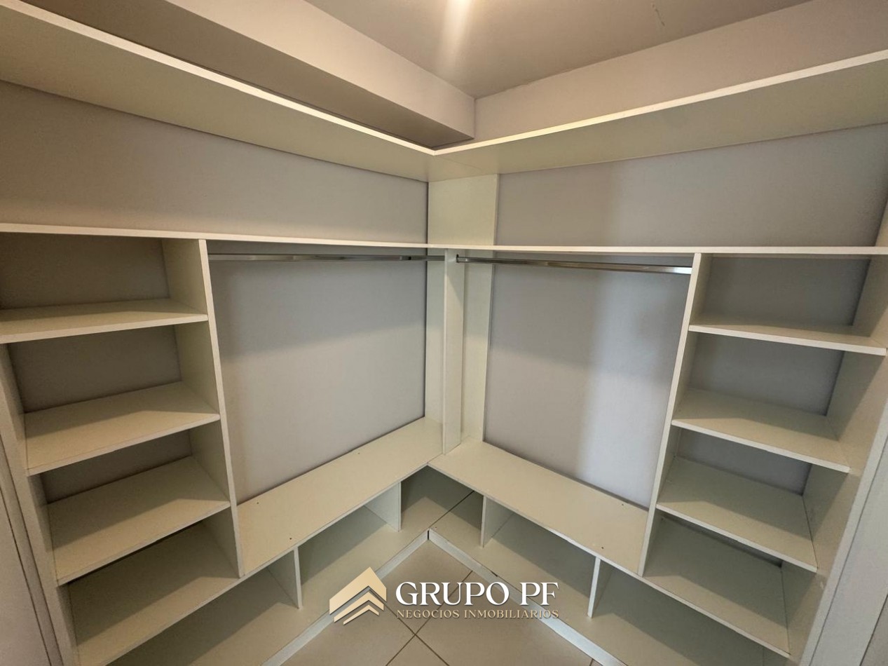 DEPARTAMENTO EXCLUSIVO EN OPERA PARK