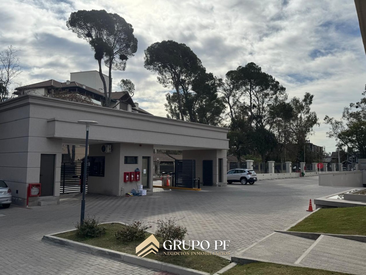 DEPARTAMENTO EXCLUSIVO EN OPERA PARK