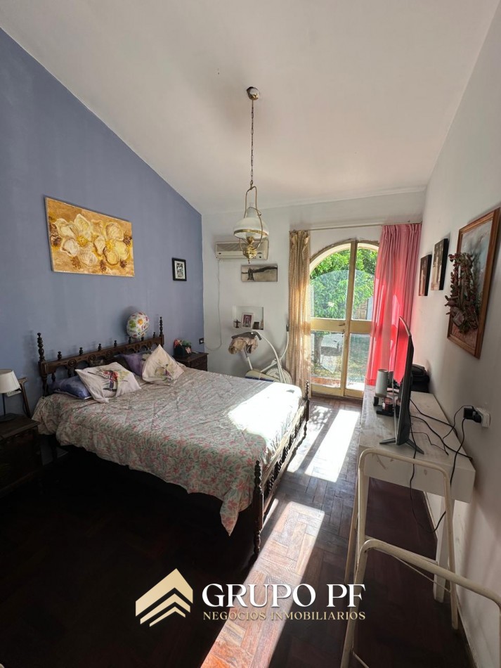CASA 4 DORM. EN VILLA BELGRANO - REAL OPORTUNIDAD