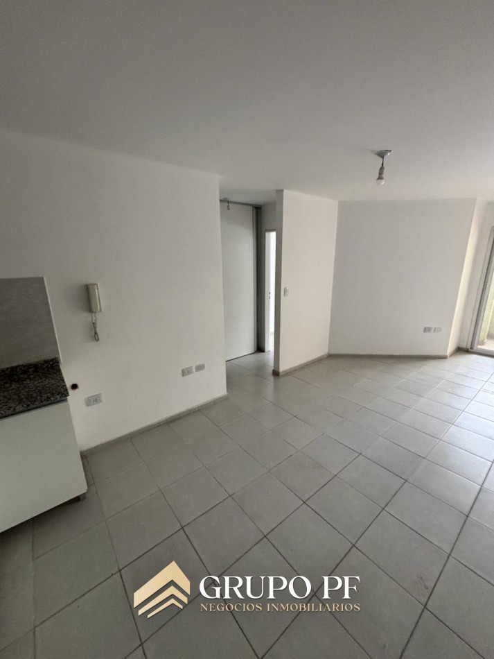DEPARTAMENTO A ESTRENAR CON COCHERA