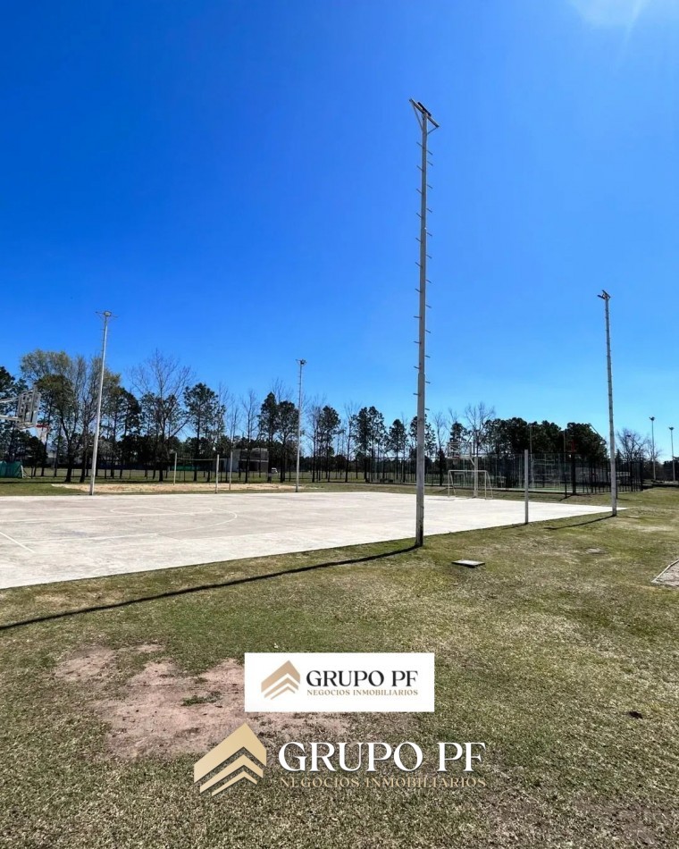 LOTE ESQUINA EN CHACRAS DE LA VILLA 