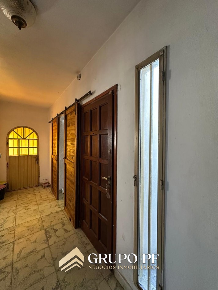 CASA 4 DORM. EN VILLA BELGRANO - REAL OPORTUNIDAD