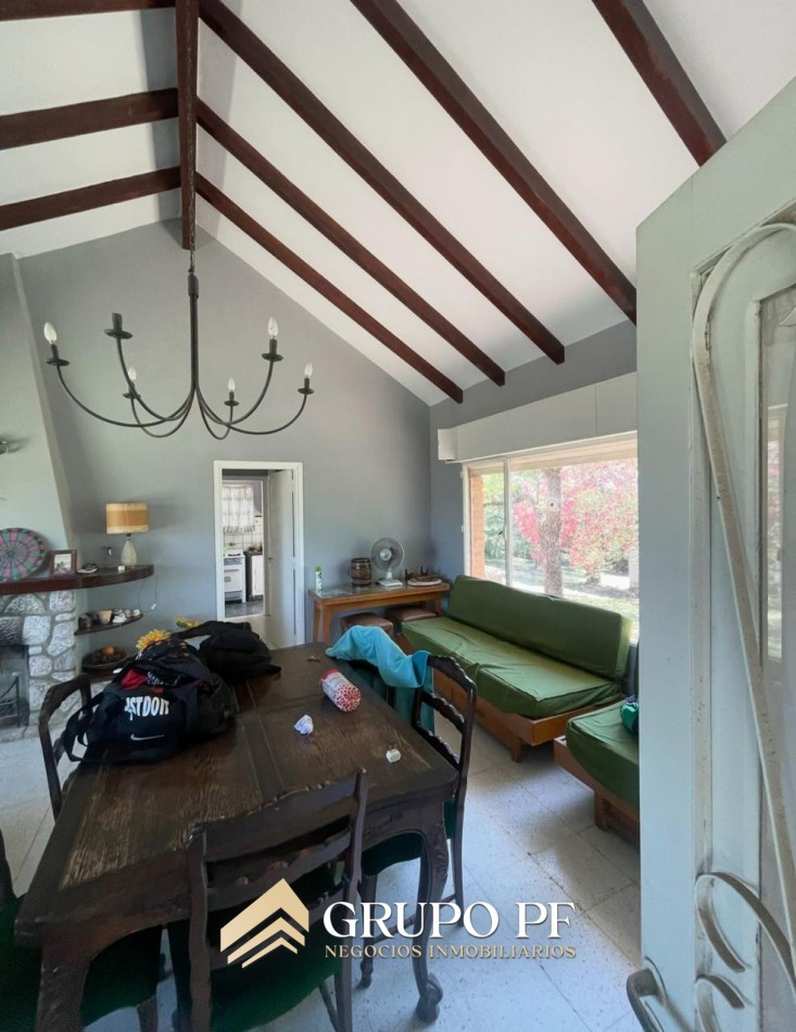 CASA CON VISTA AL LAGO - IMPRESIONANTE TERRENO