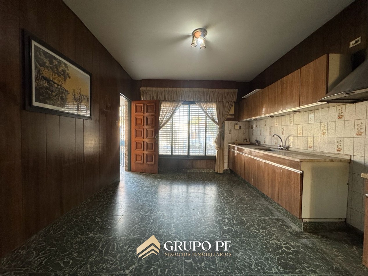 CASA APTO CREDITO A MTS DE AV. SABATTINI