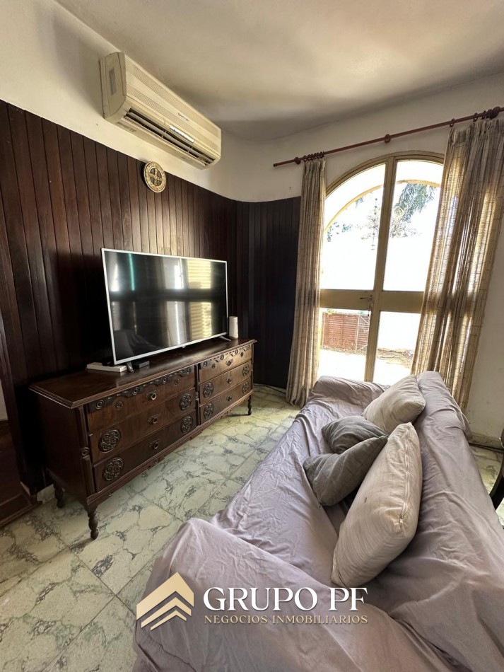 CASA 4 DORM. EN VILLA BELGRANO - REAL OPORTUNIDAD